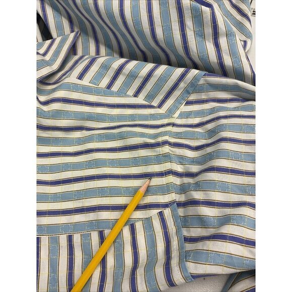 Robert‎ Graham Mens size LG  Long sleeve Blue Striped Shirt contrast cuff - Picture 8 of 9